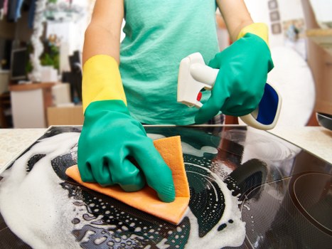 Upholstery cleaning for stubborn pet smells in South Harrow